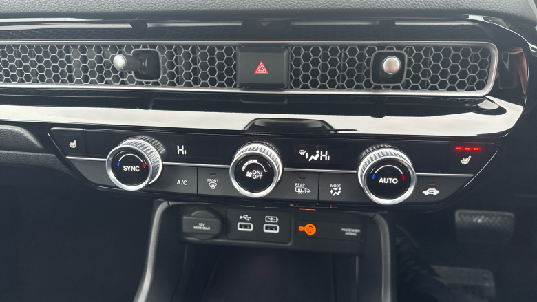 Honda Civic 2.0 eHEV Elegance 5dr CVT Hybrid Hatchback